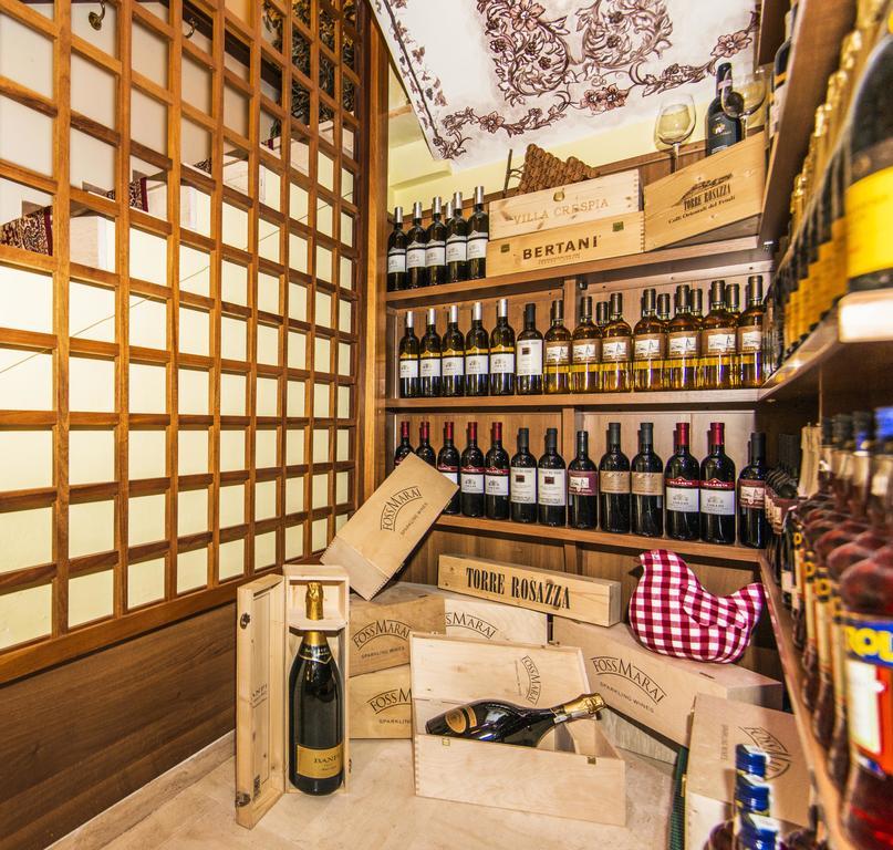 阿尔普拉特酒店 利尼亚诺萨比亚多罗 外观 照片